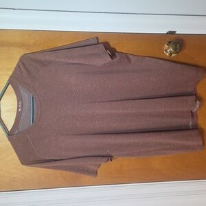 Lululemon Mens Large T shirt